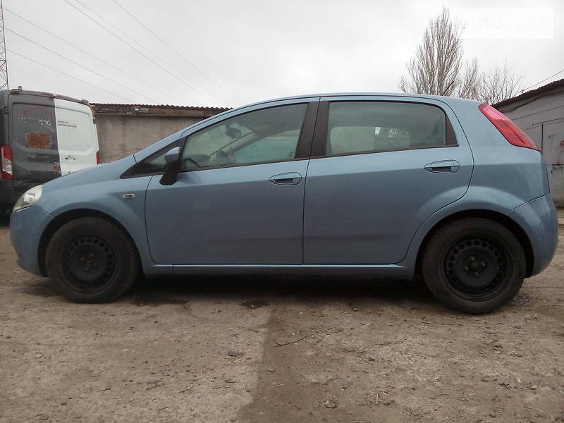 Хэтчбек Fiat Grande Punto 2006 в Херсоне