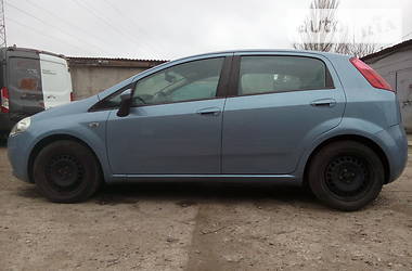 Хэтчбек Fiat Grande Punto 2006 в Херсоне