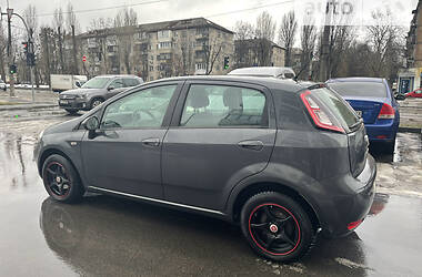 Хэтчбек Fiat Grande Punto 2013 в Киеве