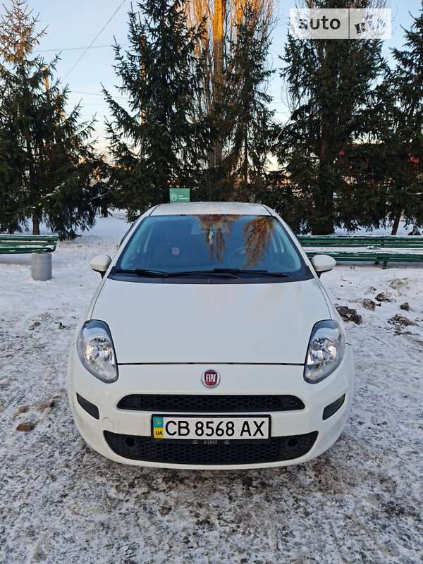 AUTO.RIA – Продаж Фіат Гранде Пунто бу: купити Fiat Grande Punto в Україні  - Сторінка 1