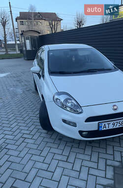 Хэтчбек Fiat Grande Punto 2012 в Ивано-Франковске