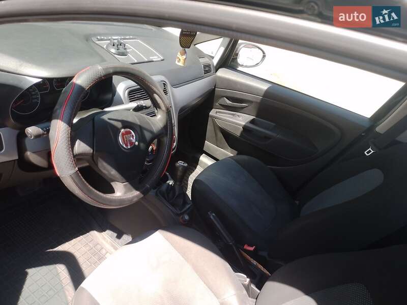 Хэтчбек Fiat Grande Punto 2011 в Сумах фото 21 Хэтчбек Fiat Grande Punto 2011 в Сумах
