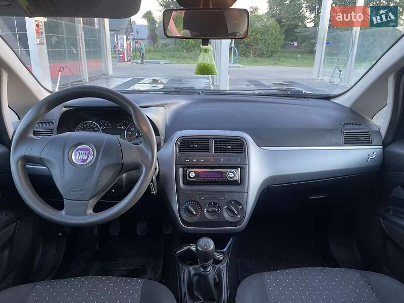 Хэтчбек Fiat Grande Punto 2009 в Николаеве