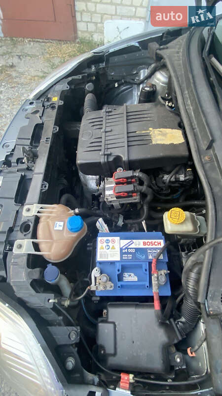 Хэтчбек Fiat Grande Punto 2010 в Харькове фото 2 Хэтчбек Fiat Grande Punto 2010 в Харькове