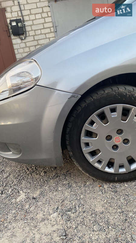 Хэтчбек Fiat Grande Punto 2010 в Харькове фото 5 Хэтчбек Fiat Grande Punto 2010 в Харькове