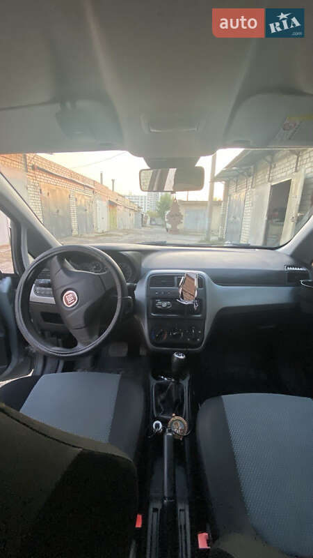 Хэтчбек Fiat Grande Punto 2010 в Харькове фото 7 Хэтчбек Fiat Grande Punto 2010 в Харькове
