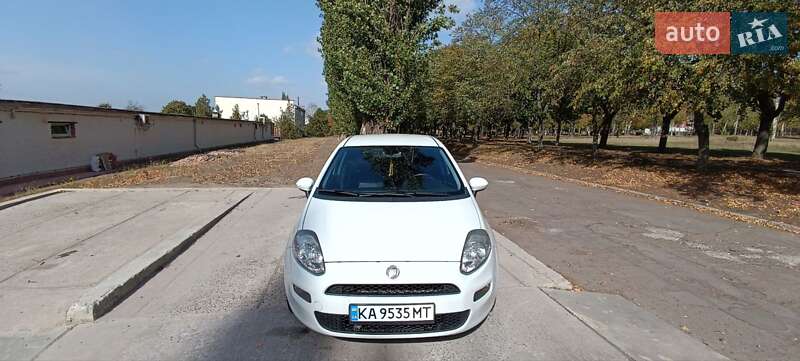 Хэтчбек Fiat Grande Punto 2012 в Голованевске