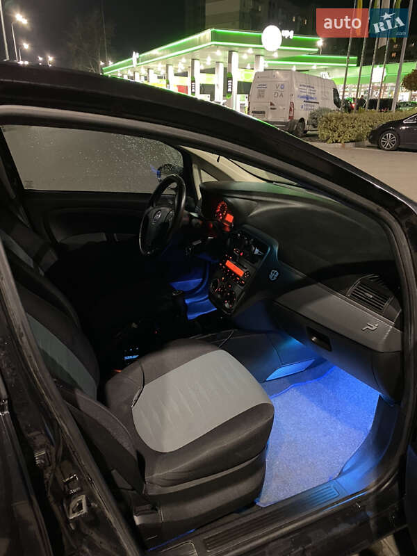 Хэтчбек Fiat Grande Punto 2008 в Житомире