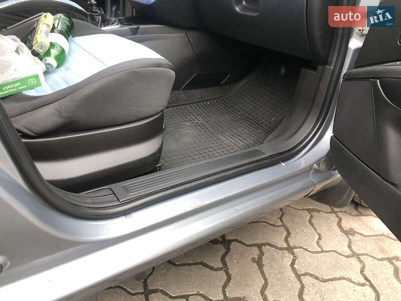 Хетчбек Fiat Grande Punto 2006 в Черкасах фото 10 Хетчбек Fiat Grande Punto 2006 в Черкасах