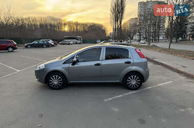 Хэтчбек Fiat Grande Punto 2010 в Виннице