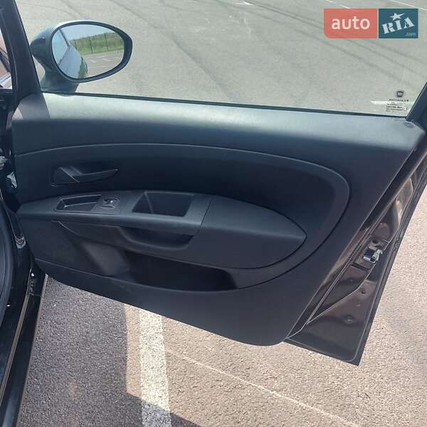 Хэтчбек Fiat Grande Punto 2012 в Ровно