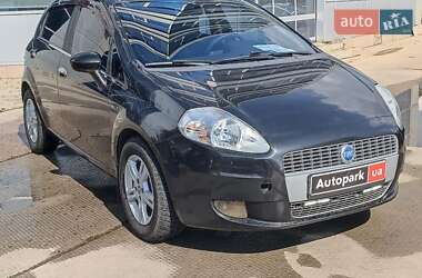 Хетчбек Fiat Grande Punto 2006 в 