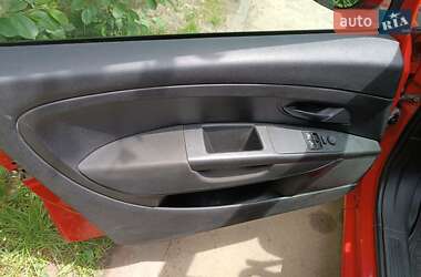 Хетчбек Fiat Grande Punto 2011 в 