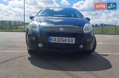 Хэтчбек Fiat Grande Punto 2012 в 