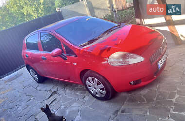 Хетчбек Fiat Grande Punto 2011 в Кам'янському