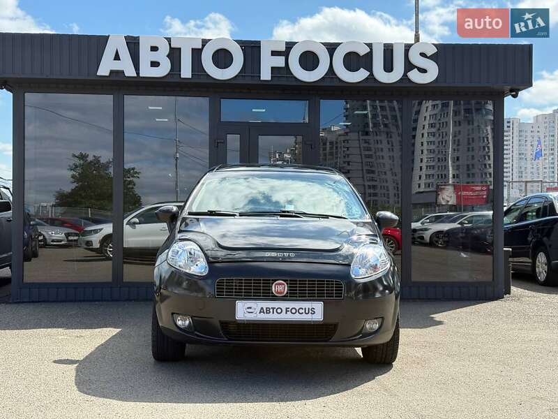 Хэтчбек Fiat Grande Punto 2008 в Киеве