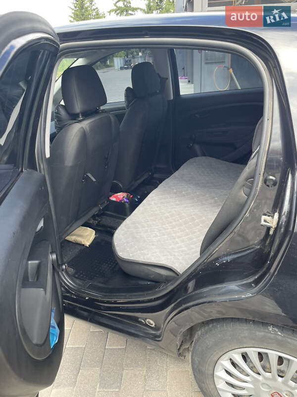 Хэтчбек Fiat Grande Punto 2009 в Харькове фото 3 Хэтчбек Fiat Grande Punto 2009 в Харькове