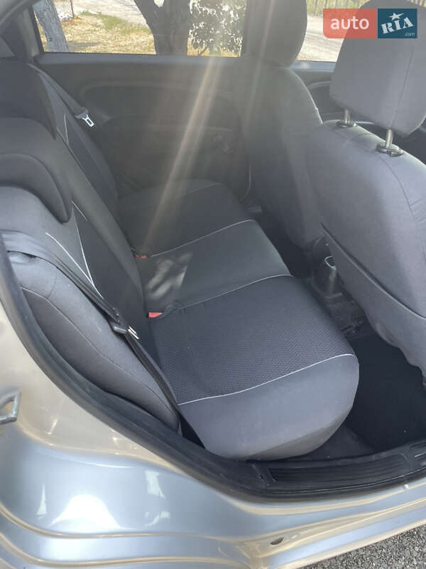 Хэтчбек Fiat Grande Punto 2010 в Днепре