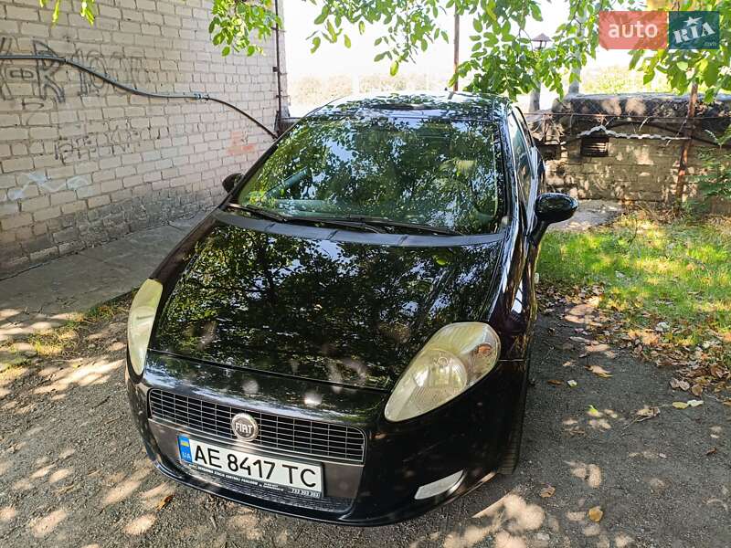 Хетчбек Fiat Grande Punto 2006 в Кривому Розі фото 11 Хетчбек Fiat Grande Punto 2006 в Кривому Розі