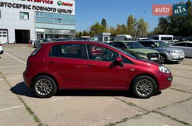 Хэтчбек Fiat Grande Punto 2011 в 