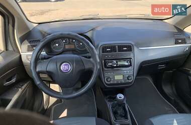 Хэтчбек Fiat Grande Punto 2007 в 