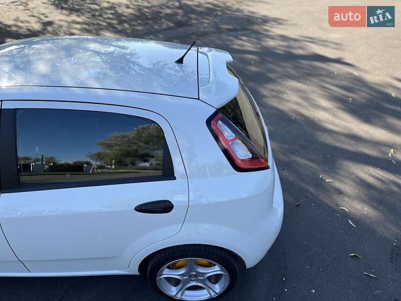 Хэтчбек Fiat Grande Punto 2012 в Белой Церкви