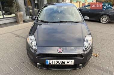 Хетчбек Fiat Grande Punto 2013 в  фото 3 Хетчбек Fiat Grande Punto 2013 в