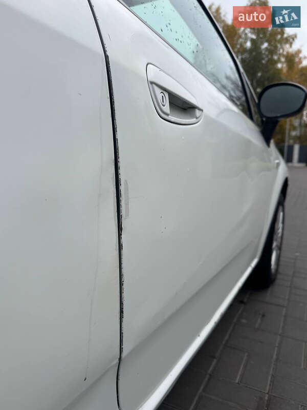 Хетчбек Fiat Grande Punto 2008 в Черкасах фото 11 Хетчбек Fiat Grande Punto 2008 в Черкасах