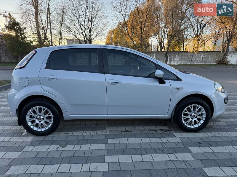 Хэтчбек Fiat Grande Punto 2011 в Львове фото 6 Хэтчбек Fiat Grande Punto 2011 в Львове