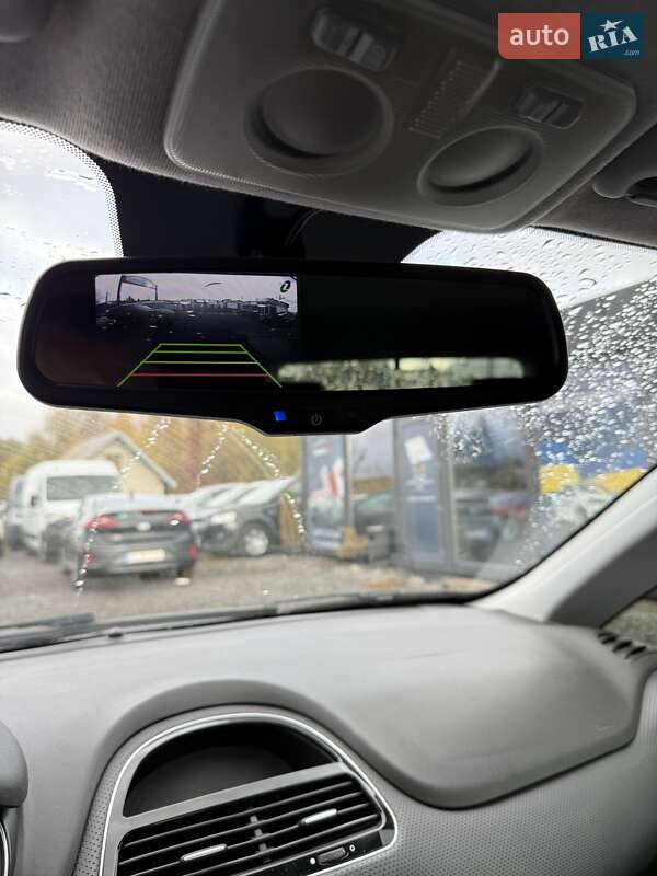 Хэтчбек Fiat Grande Punto 2011 в Львове фото 2 Хэтчбек Fiat Grande Punto 2011 в Львове