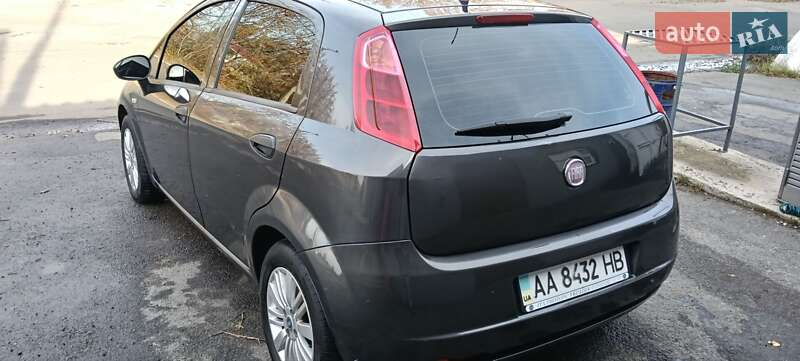 Хетчбек Fiat Grande Punto 2011 в Білій Церкві