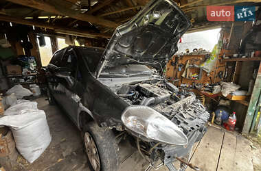 Хэтчбек Fiat Grande Punto 2006 в Олевске