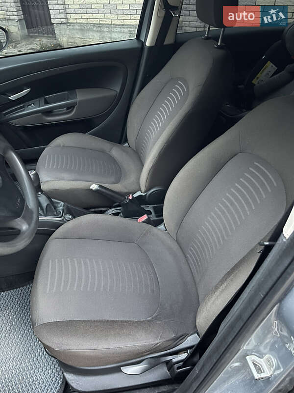 Хэтчбек Fiat Grande Punto 2007 в Тернополе