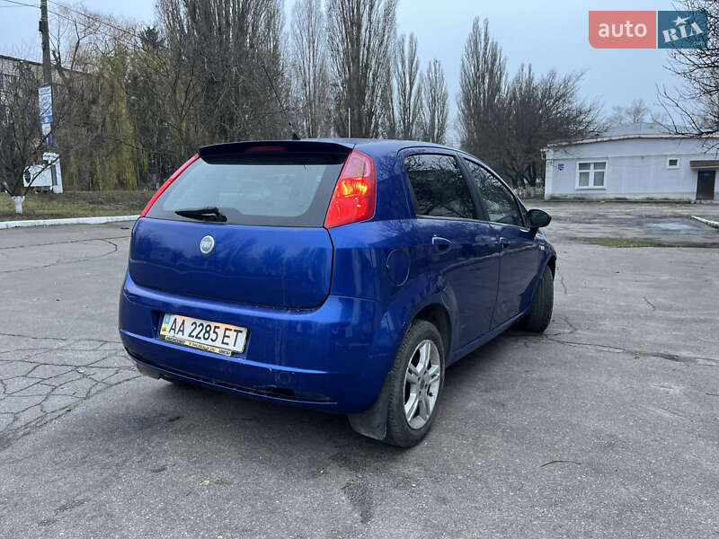 Хэтчбек Fiat Grande Punto 2007 в Киеве