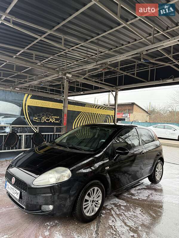 Хетчбек Fiat Grande Punto 2008 в Ірпені