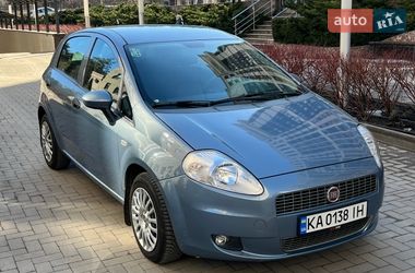 Хэтчбек Fiat Grande Punto 2011 в Киеве