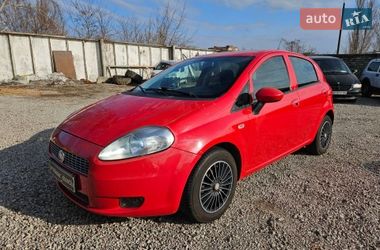 Хэтчбек Fiat Grande Punto 2010 в Шостке