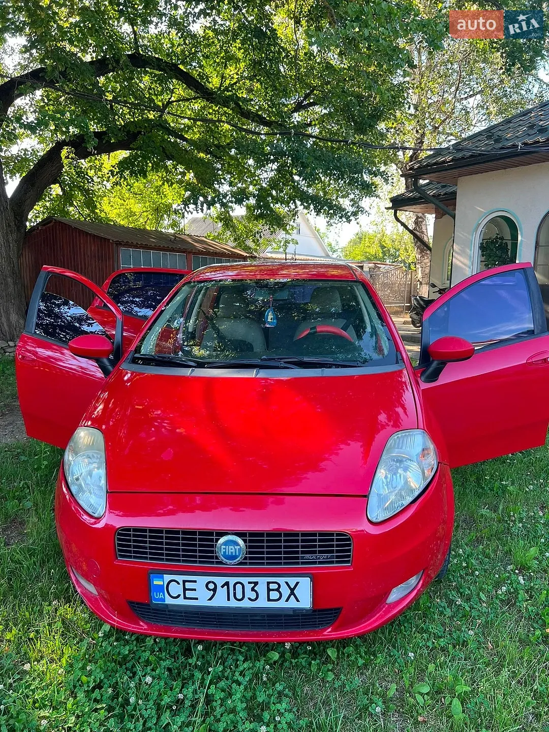 Fiat Grande Punto 2012 VIN ZFA19900000915237 фото оголошення 6 з 20