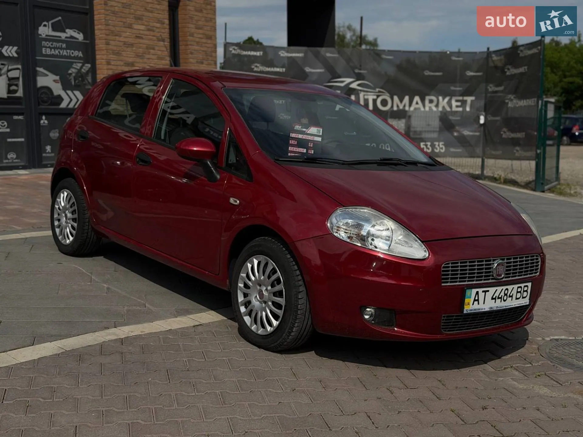 2010 Fiat Punto - мініатюра 2