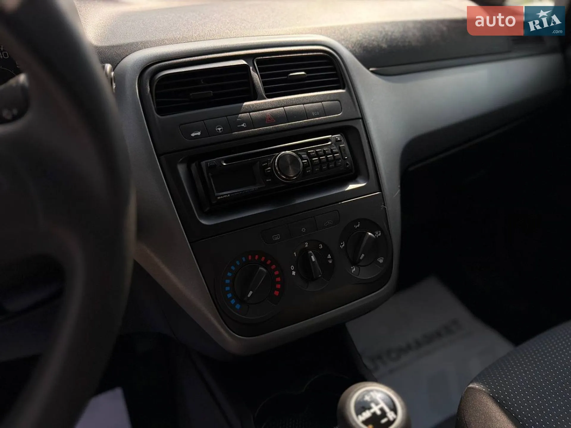 2010 Fiat Punto - мініатюра 9