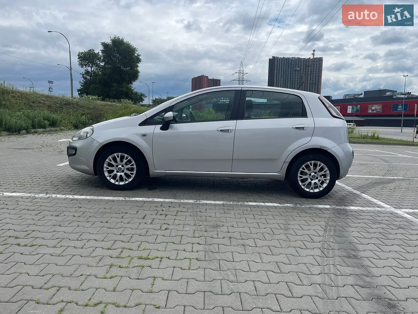 2011 Fiat Punto - мініатюра 6