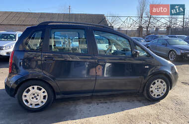 Минивэн Fiat Idea 2004 в 