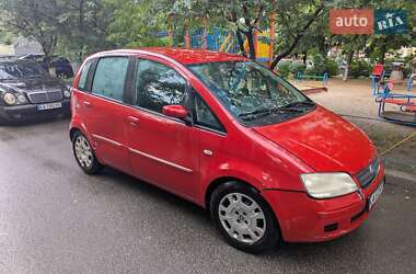 Минивэн Fiat Idea 2006 в 