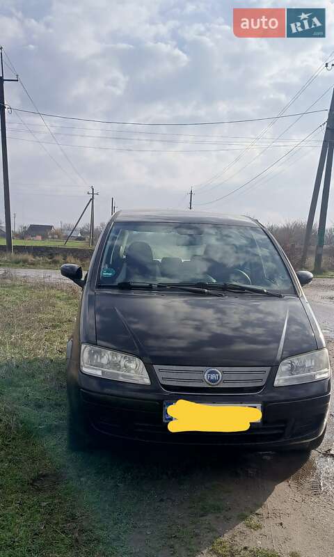 Минивэн Fiat Idea 2006 в Первомайске