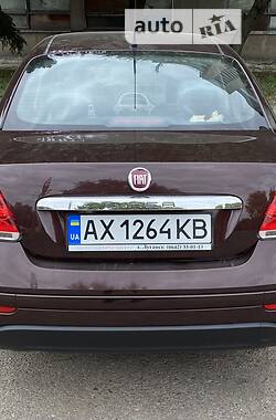 Седан Fiat Linea 2013 в 