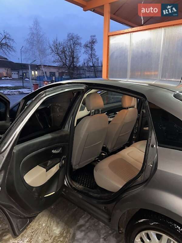 Седан Fiat Linea 2013 в Сумах фото 5 Седан Fiat Linea 2013 в Сумах