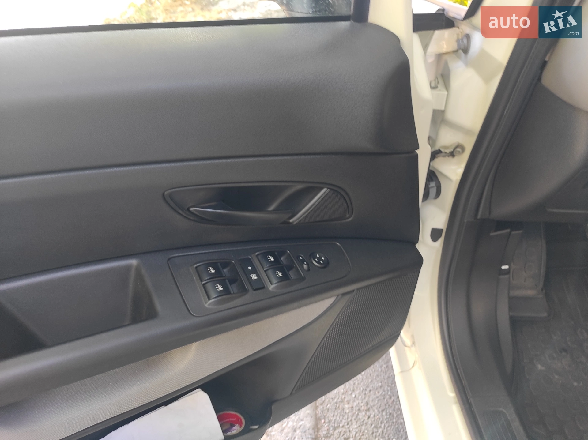 2013 Fiat Linea - мініатюра 6