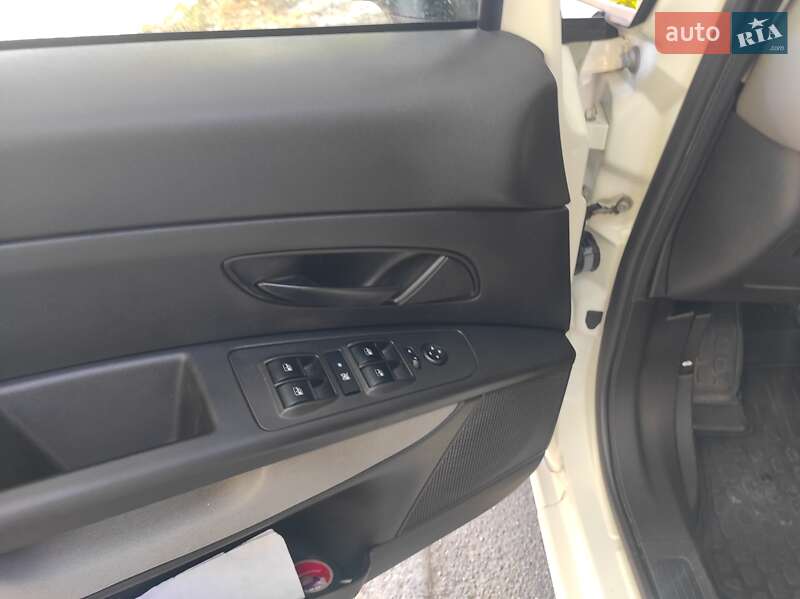 Седан Fiat Linea 2013 в Києві