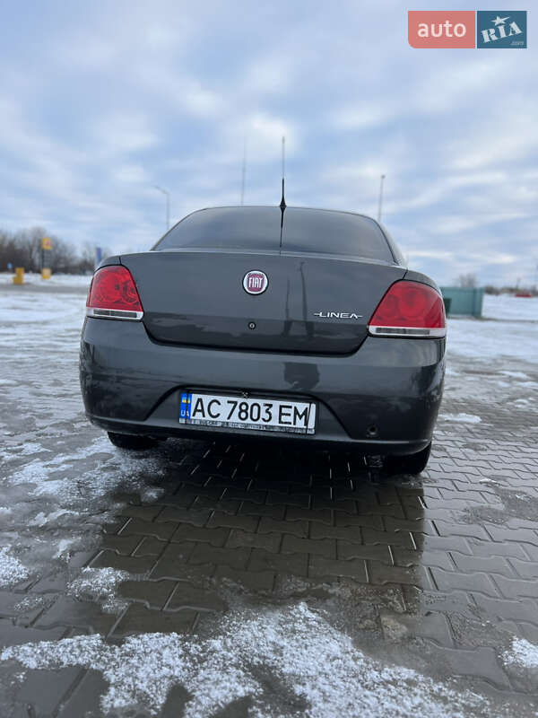 Седан Fiat Linea 2009 в Горохове