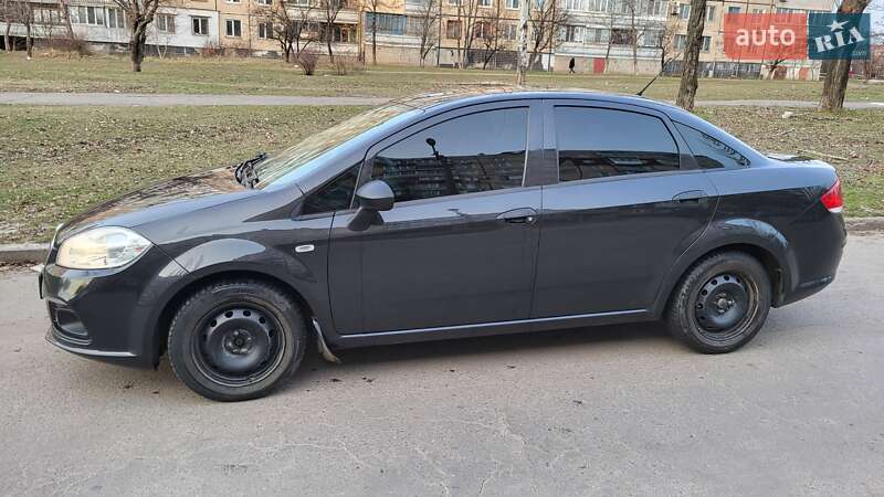 Седан Fiat Linea 2013 в Кривом Роге